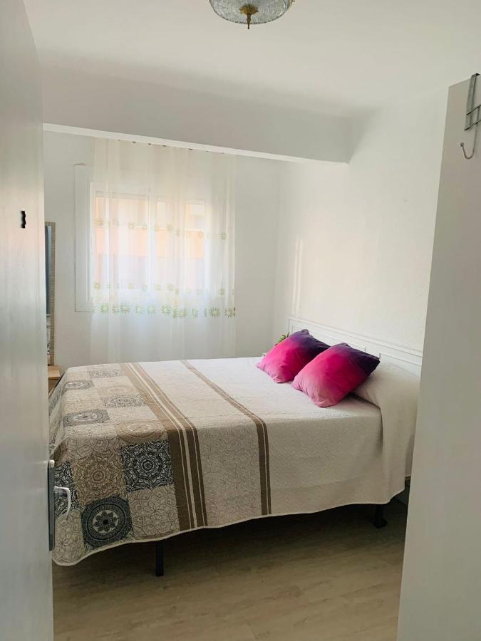 Cosy Private Room Валенсия Экстерьер фото